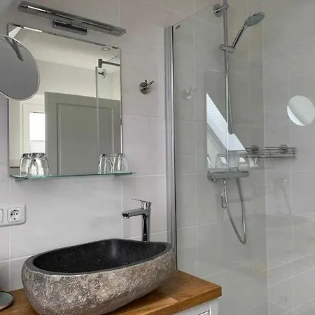 Haus Lindenstrasse 3 *